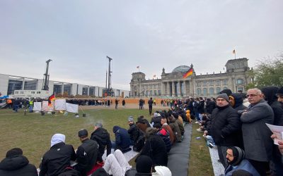 Yazidis protest outside German parliament against threatened deportations